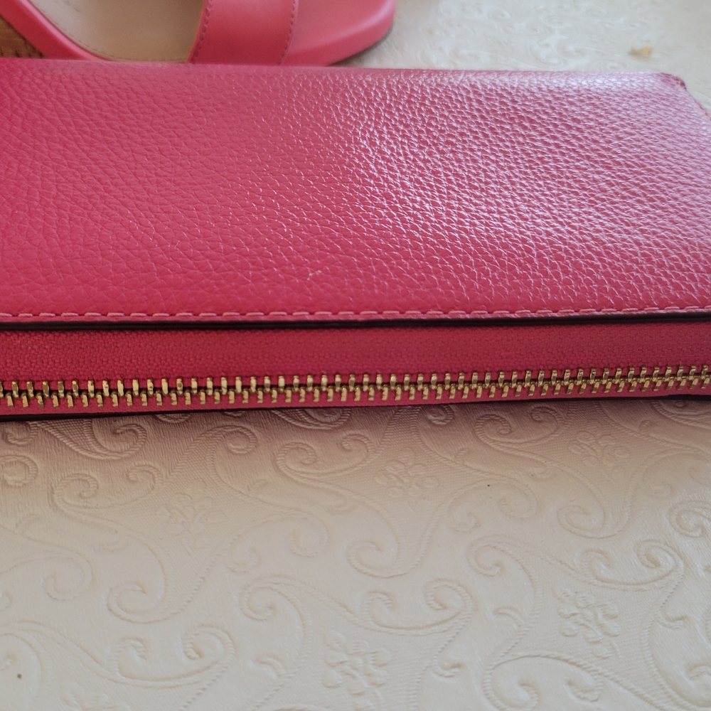 Coach Pink Accodian Wallet Wristlet - Picture 5 of 16